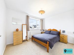 Bedroom- click for photo gallery